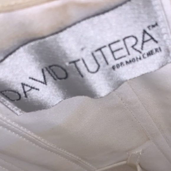 White wedding dress for sale! - Picture 6 of 7